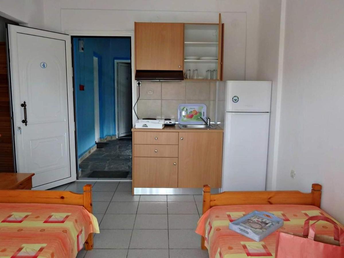 Fouli House Aparthotel Pefkochori Exteriör bild